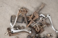 A collection of miscellaneous levers and foot pegs - 3