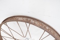 A beaded rim 23" veteran wheel, rim rusted out, bearings don't turn - 2