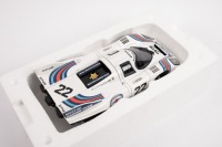 PORSCHE 917K: A 1:18&nbsp;scale Porsche 917K, the #22&nbsp;race car as raced to victory at the 1971&nbsp;Le Mans 24 hour, driven by the driver combination of Gijs van Lennep - Helmut Marko - 3