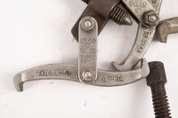 GEAR PULLERS: A group of four gear puller tools [Location: Melbourne] - 3