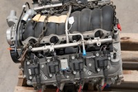 GENERAL MOTORS: An unused crate General Motors LS2 6.0L V8 engine with numbers '12598301' and '12598301' both stamped, thought to suit HSV models such as Z-Series, E-Series, Clubsport R8, GTS & Maloo [Location: Melbourne] - 8