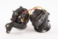 LUCAS: A Lucas sealed beam S13 131 car 7.5 inch headlight, also includes a French made Mixo horn assembly [Location: Melbourne] - 4