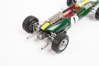 LOTUS 33: A 1:18 scale Spark model of a Lotus 33, No.1, German GP 1965 winner as driven by Jim Clark, boxed - 3