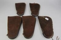 FIREARMS: A collection of mainly smaller hand gun holsters and cases - 11