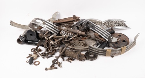 TRIUMPH: A group of Triumph pre unit assorted parts