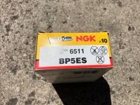 JAGUAR: A large quantity of assorted spare parts, mainly to suit Mark II models but some XJ40 and others [Location: Sydney] - 33