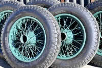 BENTLEY: A fine set of six 19-inch wire-wheels to suit vintage Bentley, Sunbeam, Vauxhall and other marques, in refurbished condition and all fitted with unused or lightly used Goodrich 6.00 x 19 tyres [Location: Sydney] - 52