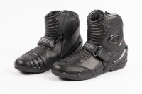 MOTORCYCLE BOOTS: Two pairs of motorcycle boots, includes a Harley-Davidson branded pair of ankle boots, size US 8 and a pair of Mtech ankle boots, size US 9