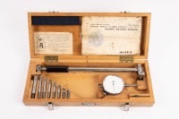 A circa 1950s/1960 Mercer dial gauge, Model 751' bore measurer, in fitted box