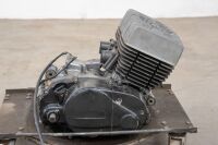 A 1976&ndash;1979 Yamaha RD400 motorcycle engine, engine no.1A1-015924 - 3