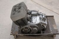A 1976&ndash;1979 Yamaha RD400 motorcycle engine, engine no.1A1-015924 - 5