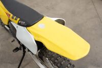 2001 Suzuki RM 125 Motocross [Location: Melbourne] - 14