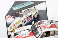 PORSCHE 911 GT2: A Vitesse 1:43 scale Porsche 911 GT2 model, the #72 race car, as raced in the 1998 Le Mans 24 hour race, the Larbre Competition racing entered race car, model number V98121 - 2