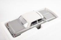 HOLDEN HR: An Autoart 1:18 scale Holden HR Premier sedan model, limited edition 0827/1900 pieces, model number 72446 - 4