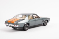 HOLDEN: A Classic Carlectables 1:18 scale Holden HQ Monaro GTS, limited edition, numbered 229 of 1100 in original box - 4