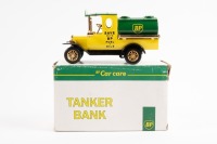 TANKER: A Mint & Boxed 1:24 scale Ford model "T" tanker model, bearing the BP car care livery