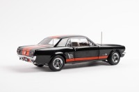 MUSTANG: A Classic Carlectables 1:18 scale 1966 Ford Mustang custom model, limited edition 0472/1000 pieces, model number 18491 - 4