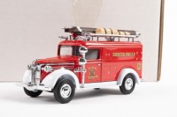 FIRE ENGINE: A Matchbox Collectibles 1937 GMC rescue squad van, part of the international fire engine collection, model number YFE10 - 2