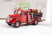 FIRE ENGINE: A Matchbox Collectibles 1939 Bedford pump and hose truck, part of the international fire engine collection, model number YFE17 - 3