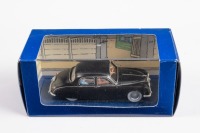 TINTIN: A 1:43 scale Moulinsart 1958 Jaguar Mark I model, this is La Jaguar de Coke en stock, model number 2 118 067