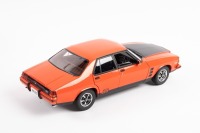 HX MONARO: A Classic Carlectables 1:18 scale Holden HX Monaro GTS model, limited edition 275/750 pieces - 4
