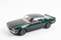 HJ MONARO: A Classic Carlectables 1:18 scale Holden HJ Monaro GTS model, finished in jade green metallic paintwork, limited edition 1248/2500 pieces - 3