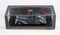 BENTLEY: A Spark 1:43 scale 1952 Bentley Mk VI Standard Steel Sports saloon in box