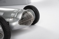 MERCEDES-BENZ: A highly detailed CMC 1:18 scale 1938 Mercedes-Benz W154 (M-025) in silver paintwork in original box - 4
