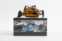 HUI NA BULLDOZER: A 1:50th scale Hui Na bulldozer model, this is a heavy version die cast engineering vehicle model