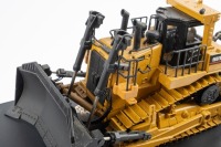 HUI NA BULLDOZER: A 1:50th scale Hui Na bulldozer model, this is a heavy version die cast engineering vehicle model - 2