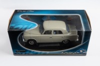 PEUGEOT 403 BERLINE: A Solido 1:18 scale 1964 Peugeot 403 Berline model, finished in grey paintwork, model number 8164