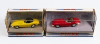 JAGUAR E TYPE: A pair of 1:43 scale Dinky toys Jaguar models