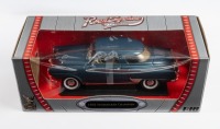 STUDEBAKER: A Road Signature Collection 1:18 scale 1950 Studebaker Champion in blue paintwork in original box