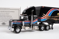 KENWORTH: A Matchbox Collectibles 1:58 scale Harley-Davidson Kenworth 18-Wheeler prime mover & box trailer (KS188SA-M) in original box with COA - 2