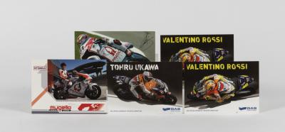 HONDA: A small group of Honda motor cycle postcards