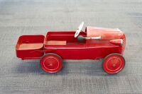 A 1950s Cyclops Comet Tipper children's pedal car [Location: Melbourne] - 5