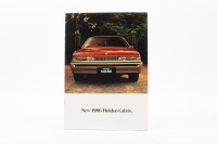 HOLDEN VL CALAIS: A 1986 Holden VL Calais A4 colour sales brochure, features detailed photographs and model specifications