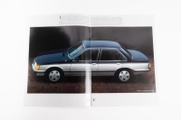 HOLDEN VH COMMODORE: A Holden VH Commodore SL/E A4 colour sales brochure, 1981. Features detailed photographs and specifications of the model. - 2