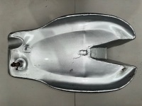 NORTON: An alloy Norton racing fuel tank [Updated description] - 6