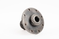 HUB: A hub, appears new in condition, 16cm long