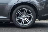 2014 Chrysler 300C - [Location: Melbourne] - 13