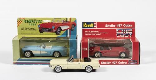 AMERICAN CARS: Three 1:24 scale American car models. Shelby 427 Cobra by Revell