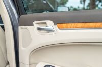 2014 Chrysler 300C - [Location: Melbourne] - 47