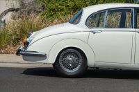1968 Jaguar Mk II 340 saloon [Location: Melbourne] - 13
