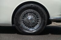 1968 Jaguar Mk II 340 saloon [Location: Melbourne] - 14