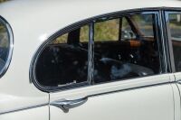 1968 Jaguar Mk II 340 saloon [Location: Melbourne] - 18