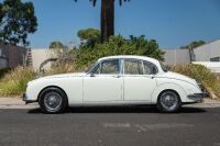 1968 Jaguar Mk II 340 saloon [Location: Melbourne] - 54