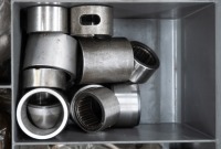 HEWLAND: A double sided plastic case containing Hewland gearbox spare parts and set-up parts, no gears - 13