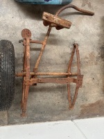 SIDECAR: A Goulding sidecar frame with wheel and mudguard believed to be a Dusting sidecar guard - 3