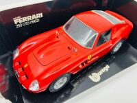 FERRARI 250 GTO: A 1:18 scale model die-cast by Burago, in original packaging [Location: Sydney] - 5
